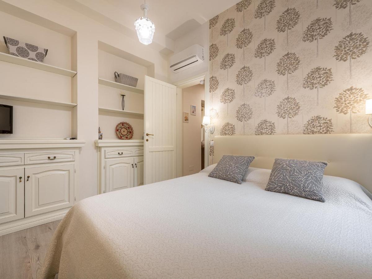 Marco'S Stylish Home In The Heart Of กาญารี ภายนอก รูปภาพ